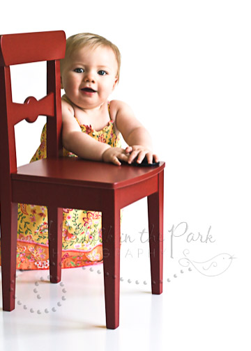 4 Chair + Lens Cap = Happy Miss A!